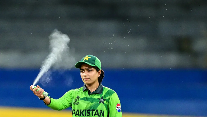 মশা মারা সহজ, কিন্তু অভদ্রতা দমন কতটা সম্ভব?