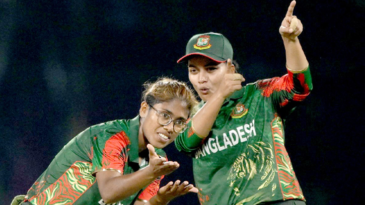 বাংলাদেশের মেয়েদের দারুণ পারফরম্যান্স, তবু জয়ের দেখা মিলল না