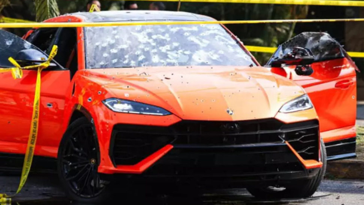 বিশ্বকাপ ভেন্যুতে সশস্ত্র হামলায় নিহত ৩