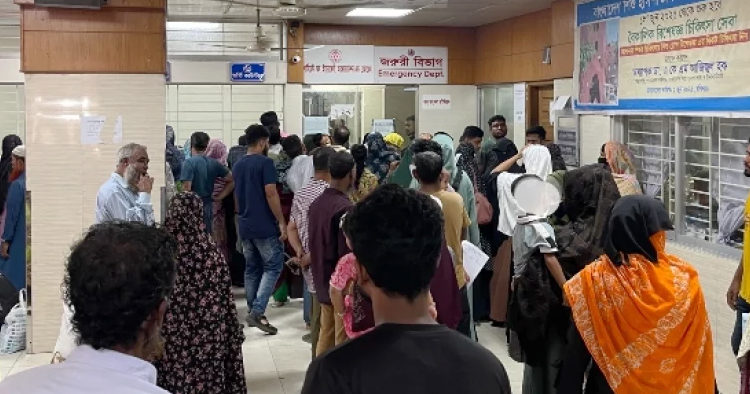 কমছে না হাম-ডেঙ্গুর চাপ, শিশু হাসপাতালে বাড়ছে রোগীর ভিড়