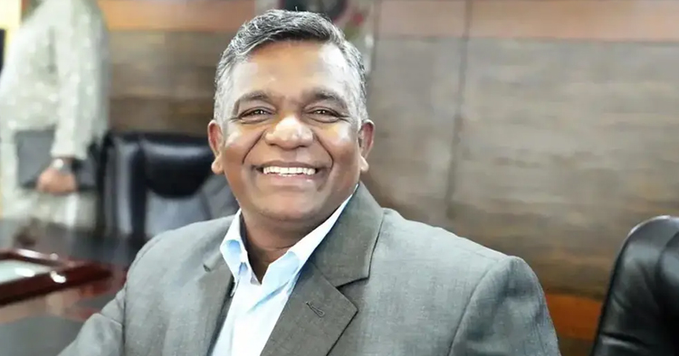 চাপের মুখেও পদ ছাড়ছেন না বিসিবি সভাপতি, বললেন ‘আমি আমার চেয়ারেই বসব’