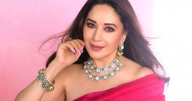 নেটফ্লিক্সে শীর্ষে উঠছে মাধুরী দীক্ষিতের ‘মা বেহেন’, দর্শক প্রতিক্রিয়ায় প্রশংসার ঢল