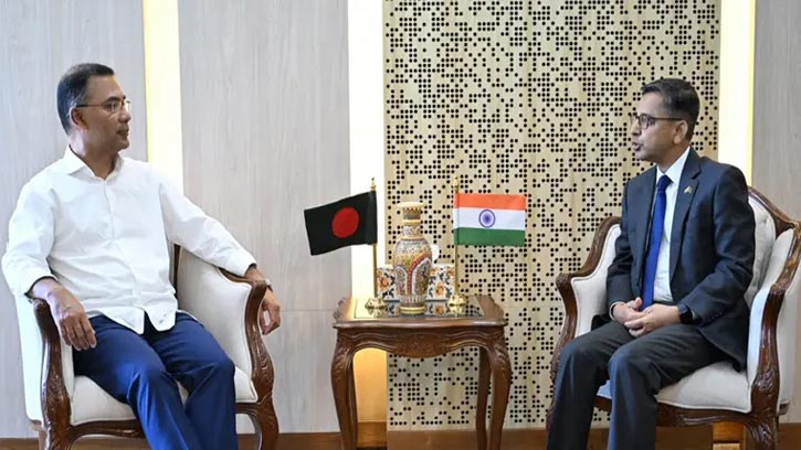 ভারতীয় হাইকমিশনারের সঙ্গে প্রধানমন্ত্রীর বৈঠক
