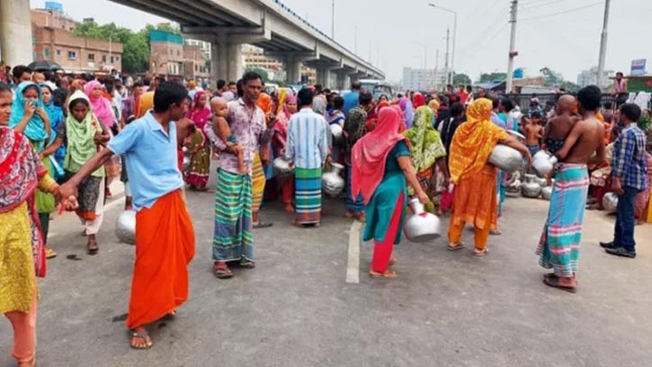 মিরপুরে পানি সংকট চরমে