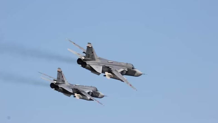 মার্কিন ঘাঁটিতে সম্ভাব্য হামলার আগমুহূর্তে ইরান বিমান ধ্বংস