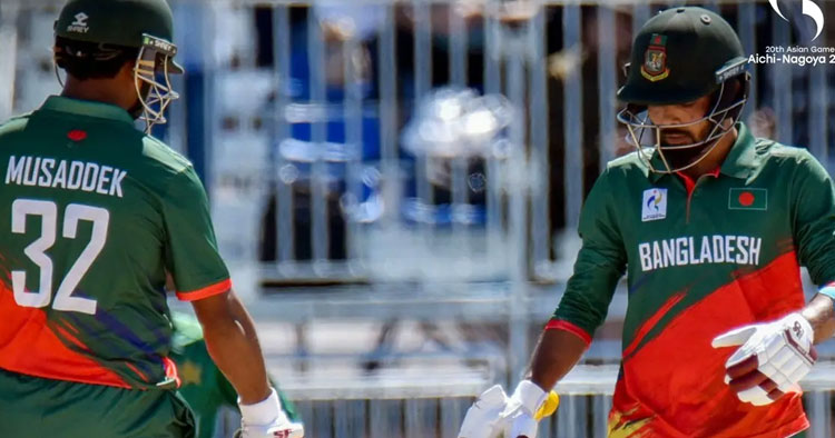 পাকিস্তানের কাছে হেরে ফাইনাল হাতছাড়া বাংলাদেশের