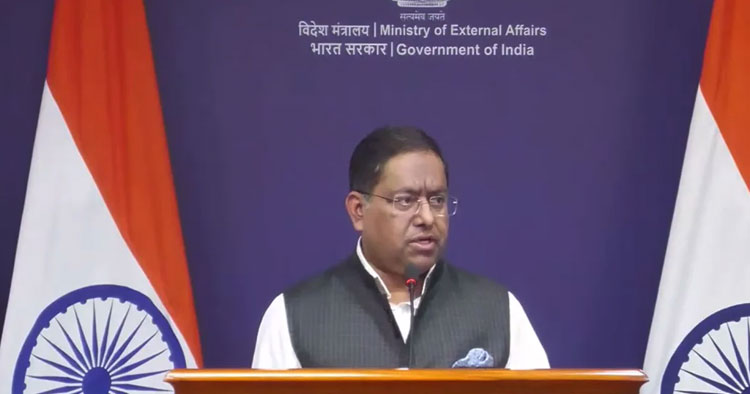 বাংলাদেশ-ভারত সম্পর্ক আরও গঠনমূলক করতে চায় দিল্লি: জয়সওয়াল