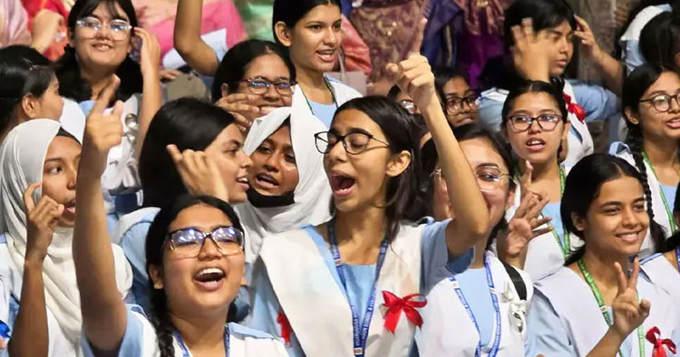 পিছিয়ে গেল এইচএসসির ফল প্রকাশ, নতুন তারিখ ৩১ অক্টোবর