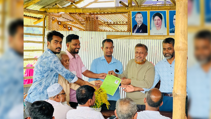 দিঘলিয়া উপজেলা বিএনপির সাংগঠনিক সম্পাদক পদে সাদ্দামের মনোনয়ন জমা