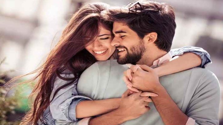  ”ফ্লাডলাইটিং”  রোমান্টিক সম্পর্কে জড়াতে যেভাবে ভূমিকা রাখে