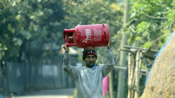 এলপি গ্যাসের দাম কমল