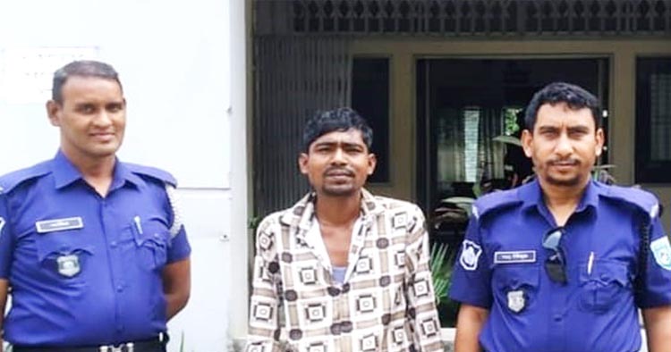ফুলবাড়ীতে চিহ্নিত মাদক ব্যবসায়ী আলাল ইয়াবাসহ আটক