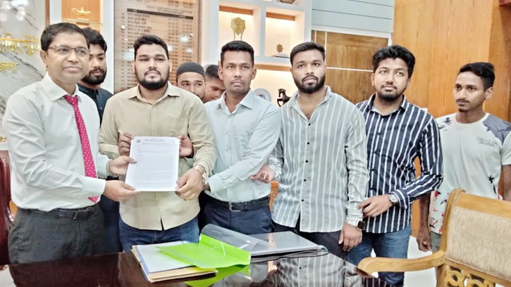 আদিবাসী স্বীকৃতির দাবিকে দেশবিরোধী ষড়যন্ত্র আখ্যা দিয়ে পিসিসিপির স্মারকলিপি প্রদান