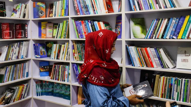 আফগান বিশ্ববিদ্যালয়ে নারীদের লেখা বই নিষিদ্ধ করলো তালেবান
