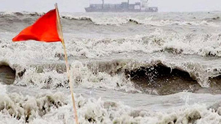 উত্তর বঙ্গোপসাগরে ঝড়ো হাওয়া, সমুদ্রবন্দরে সতর্ক সংকেত