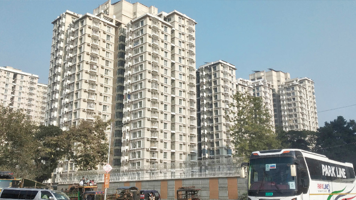 রূপপুর বালিশ-কাণ্ড: চাকরি হারালেন একজন,আরেকজনের বেতন কমল