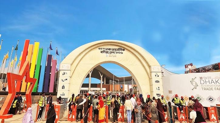 বাণিজ্য মেলায় ৩৯৩ কোটি টাকার পণ্য বিক্রি