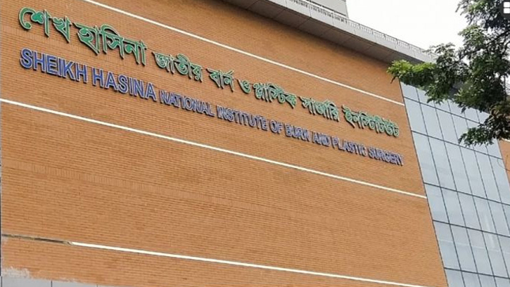 সিলিন্ডার বিস্ফোরণে নারী-শিশুসহ দগ্ধ একই পরিবারের ৫