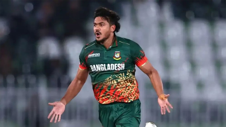 তাসকিন তাণ্ডব, ৩ উইকেট নেই শ্রীলঙ্কার