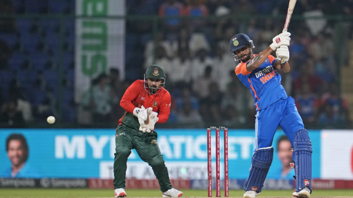 বাংলাদেশ সফর পিছিয়ে দিল ভারত