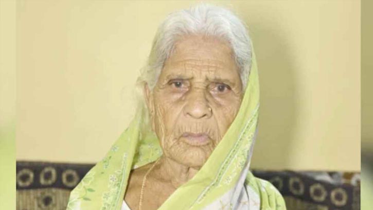 শেষকৃত্যের মাঝেই হঠাৎ পুনরায় জীবিত হলেন বৃদ্ধা