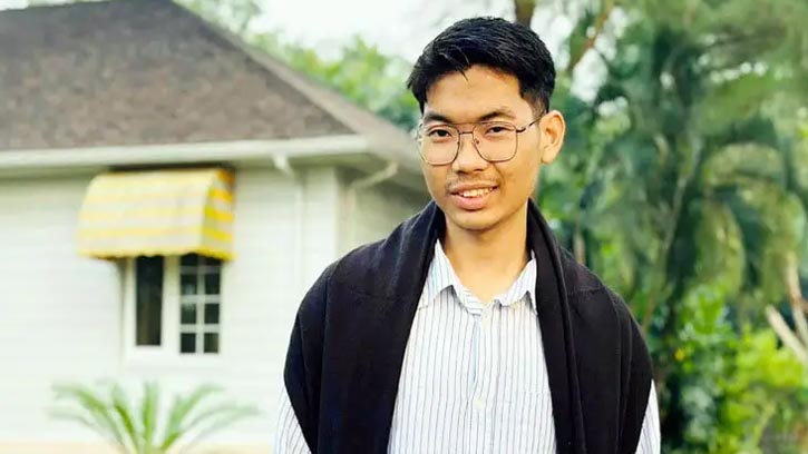 ডাকসু সদস্য সর্বমিত্র চাকমার পদত্যাগ