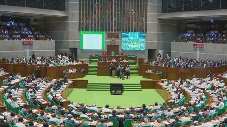 অনুমতি ছাড়া ভিডিও ছড়ালে দ্রুত বিচার: কনটেন্ট ক্রিয়েটরদের হুঁশিয়ারি সরকারের