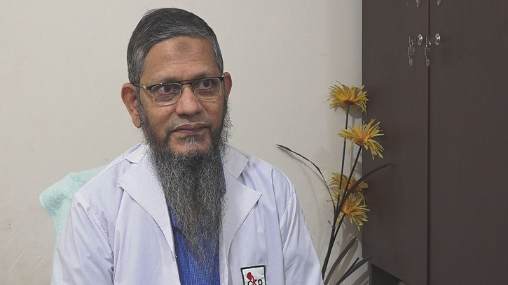 চাঁদাবাজির ঘটনায় পাশে থাকায় কৃতজ্ঞতা প্রকাশ ডা. কামরুলের