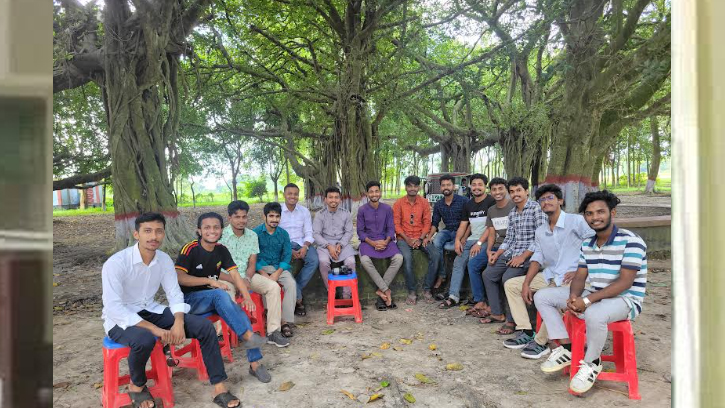 এশিয়ার সর্ববৃহৎ কৃষি খামারে ইবির একঝাঁক গণমাধ্যমকর্মীরা