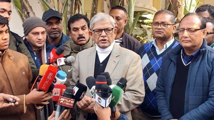 নির্বাচনের আগে সরকার অবৈধ অস্ত্র উদ্ধার করতে ব্যর্থ: মির্জা ফখরুল