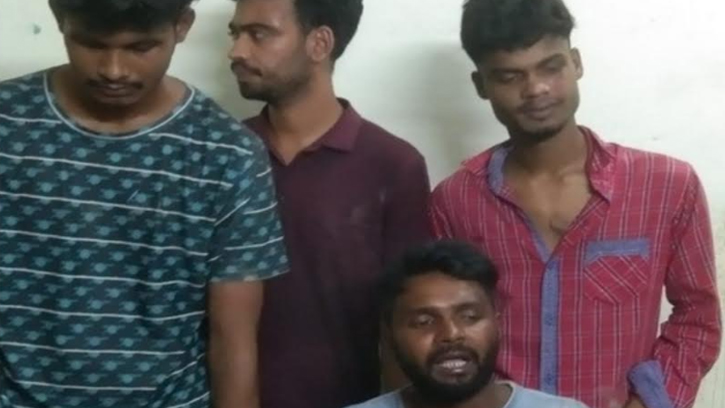 শ্যামনগরে প্রতিপক্ষের গুলিতে আহত ৫