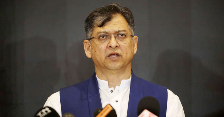 সাংবাদিক গ্রেপ্তারের আগে আদালতের অনুমতি বাধ্যতামূলক করার প্রস্তাবে একমত স্বরাষ্ট্রমন্ত্রী