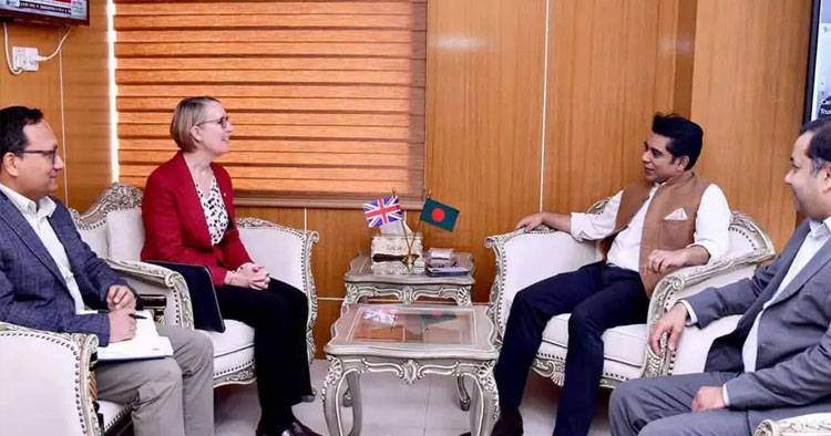 গণমাধ্যমের স্বাধীনতা নিশ্চিত করতে সরকার বদ্ধপরিকর: তথ্যমন্ত্রী