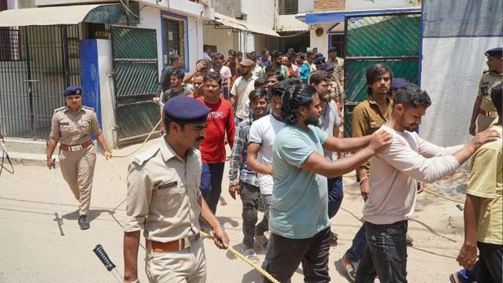 ভারতে চার মাসে হাজার হাজার বাংলাভাষী পুশ ব্যাকের শিকার