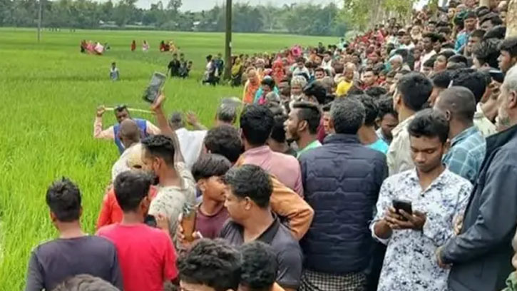 যাত্রী সেজে চালককে হত্যা করে অটোভ্যান ছিনতাই