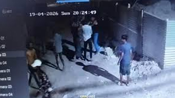 মোহাম্মদপুরে যুবককে কুপিয়ে জখম