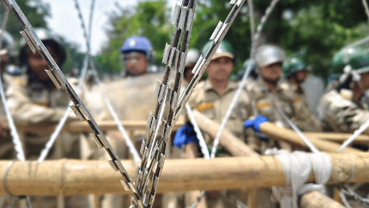 প্রশ্নফাঁসের প্রতিবাদে ঝাড়খণ্ডে শিক্ষার্থীদের বিক্ষোভ, পুলিশের লাঠিচার্জ