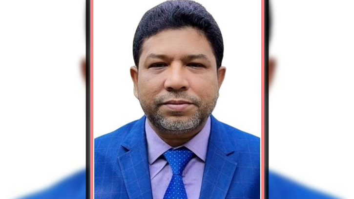 চাকরির তথ্য না দেওয়ায় খুলনা স্বাস্থ্য পরিচালকের বিরুদ্ধে বঙ্গবন্ধু পরিষদের ২ নেতার লিগ্যাল নোটিশ