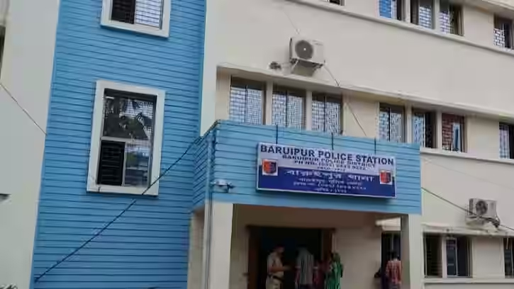 বারুইপুর কাণ্ড: বন্দুকযুদ্ধে নিহত প্রধান অভিযুক্ত, ছেলের মরদেহ দেখতে চান না মা