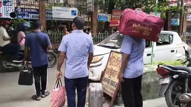 কলকাতায় হোটেল সংকটে চরম ভোগান্তিতে বাংলাদেশি রোগীরা    
