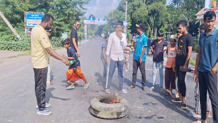 বাগেরহাটে চলছে ৪৮ ঘণ্টার হরতাল