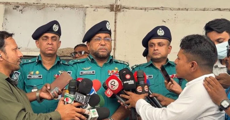 মিরপুরে রাড্ডা স্বাস্থ্যকেন্দ্রে হামলা-লুটপাট, গ্রেপ্তার ৪