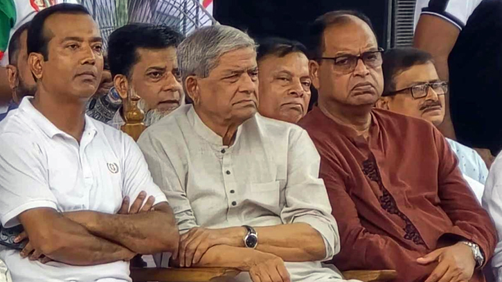 গণতন্ত্র পুনঃপ্রতিষ্ঠায় ঐক্যবদ্ধ হওয়ার আহ্বান মির্জা ফখরুলের