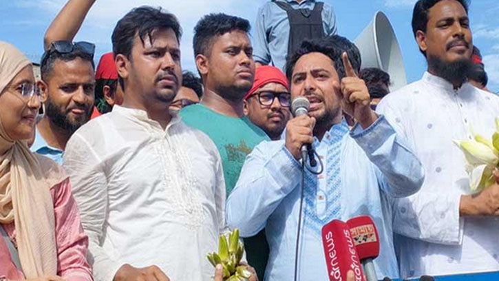 জুলাই শহীদদের রক্ত বৃথা যাবে না: নাহিদ ইসলাম