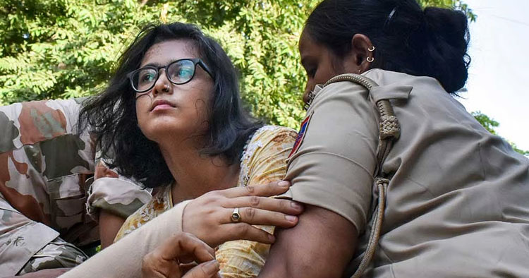 কে এই নেহা বোরা, ভারতের ছাত্র-যুব আন্দোলনের আলোচিত মুখ