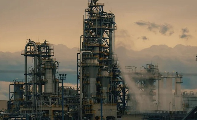 দেশের বাজার স্থিতিশীল রাখতে ৬ দেশ থেকে তেল আনা হবে 