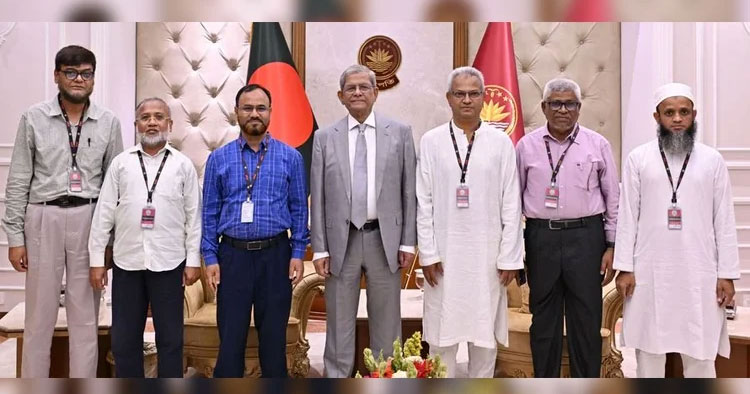 জনকল্যাণে এআই ও সেমিকন্ডাক্টরে গবেষণার আহ্বান রাষ্ট্রপতির