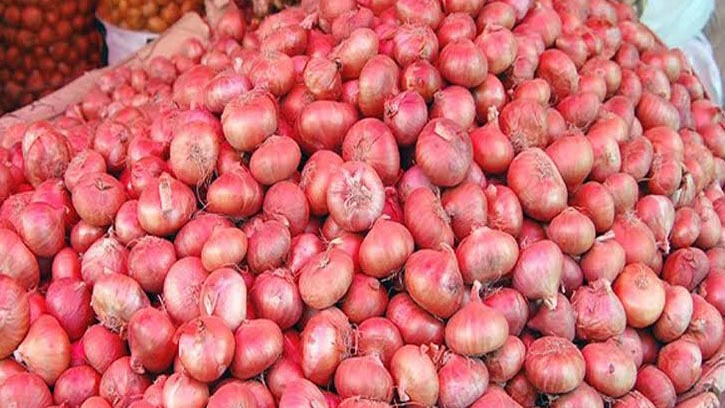 রমজান শুরুতেই পেঁয়াজের দাম অস্বাভাবিকভাবে বৃদ্ধি