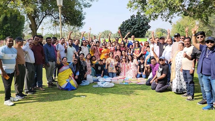 আরব আমিরাতে প্রবাসী বাঙালিদের শীতকালীন পিঠা উৎসব