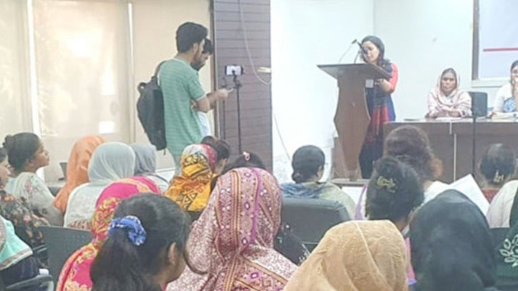 পুরুষতান্ত্রিক রাজনীতিতে পিছিয়ে পড়ছে নারী প্রতিনিধিত্ব: জলি তালুকদার